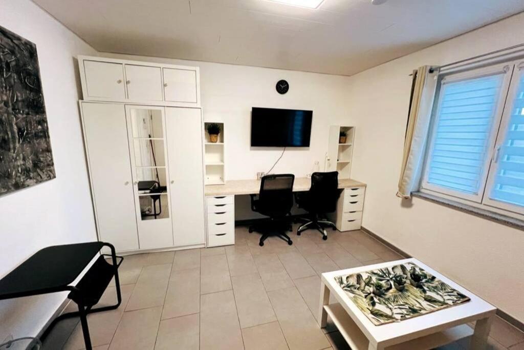 Ches Cozy Corner Helle 1 Zimmer Wohnung Hoechberg ภายนอก รูปภาพ